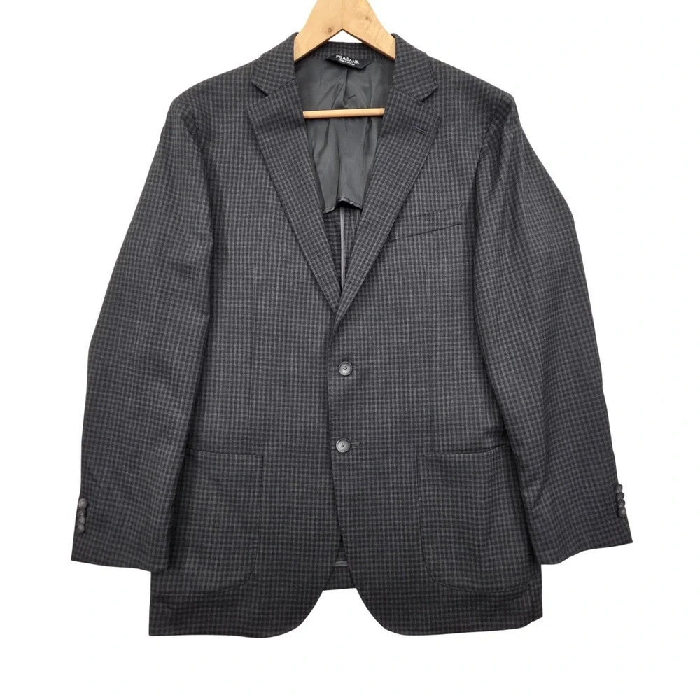 Jos A Bank Traveler Travel Tech Blazer 44L Gray Plaid Wool Blend Slim Fit Jacket